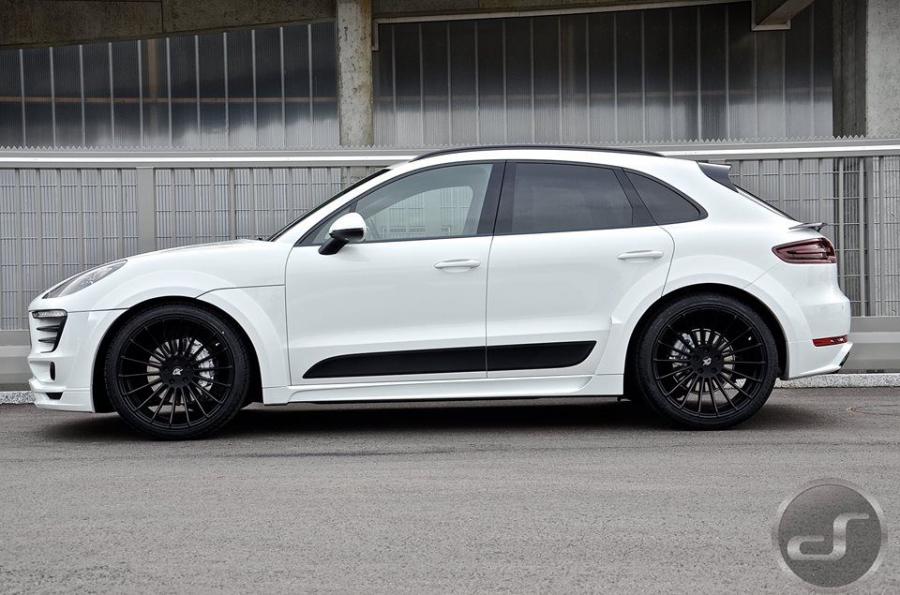  Porsche Macan in White by Hamann 2016 года  (фото 8 из 15)